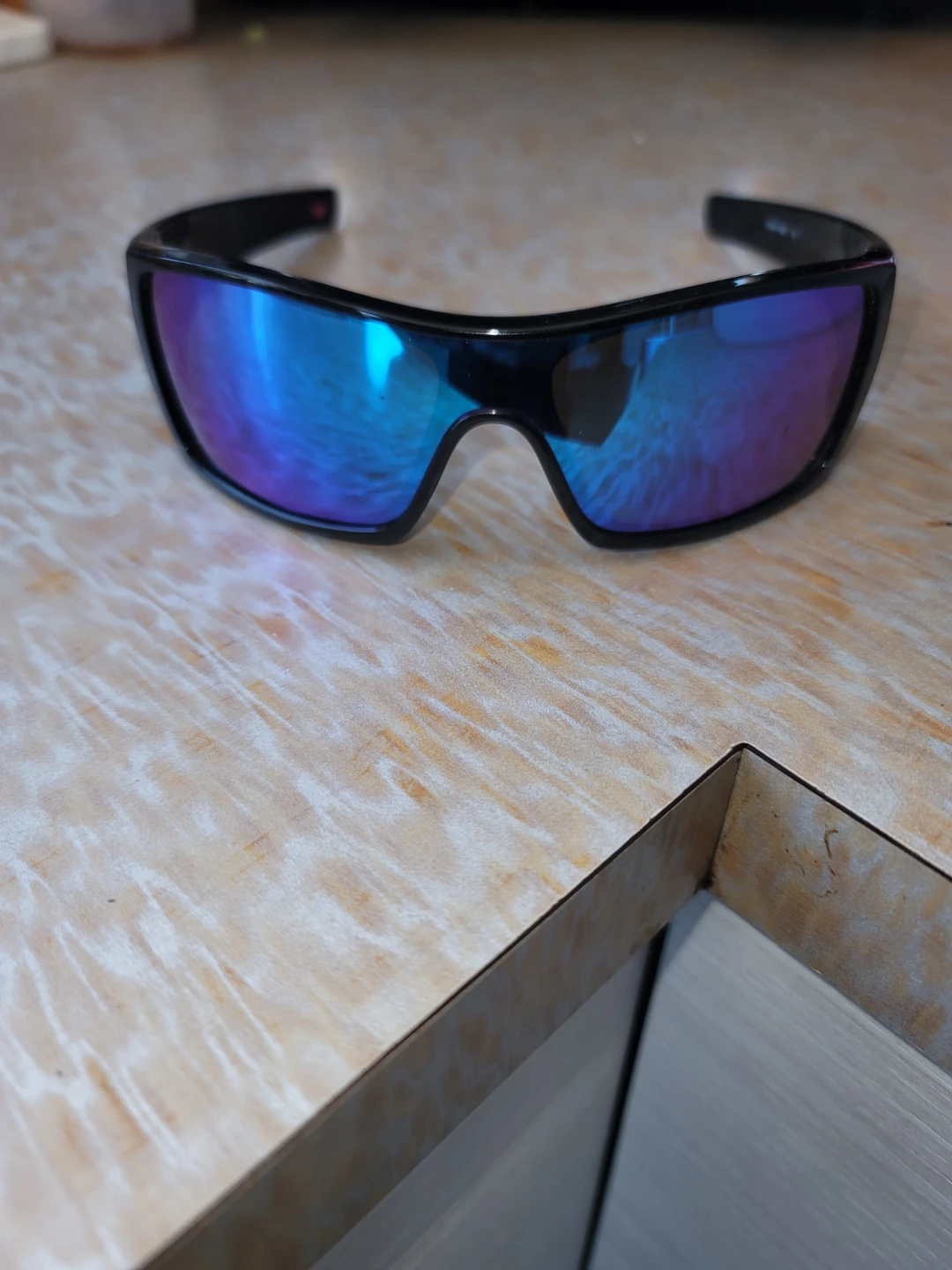 Oakley Batwolf Sunglasses Polished Black/Prizm Sapphire