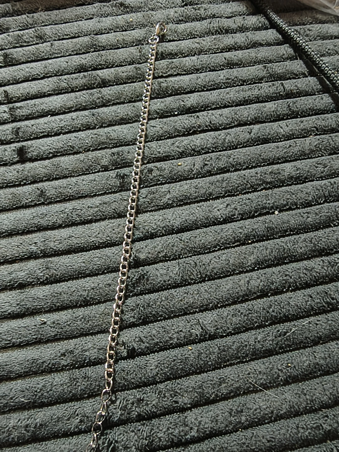 Silver Tone Chain bracelet