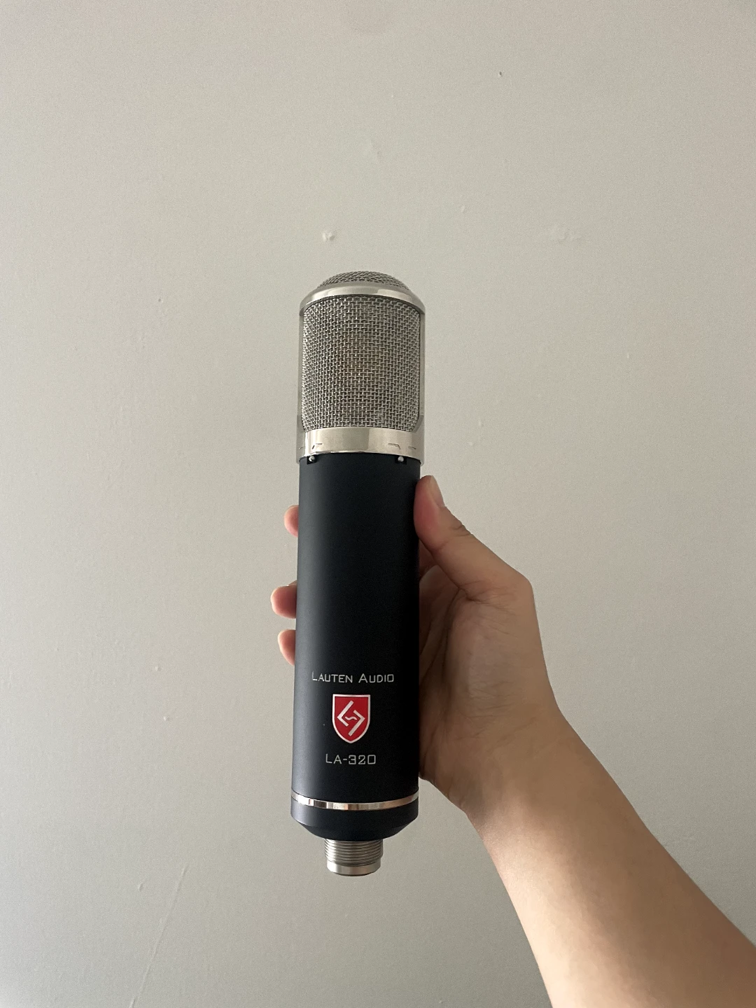 Lauten AudioLA320 V2 (TUBE CONDENSER MICROPHONE) - photo 4