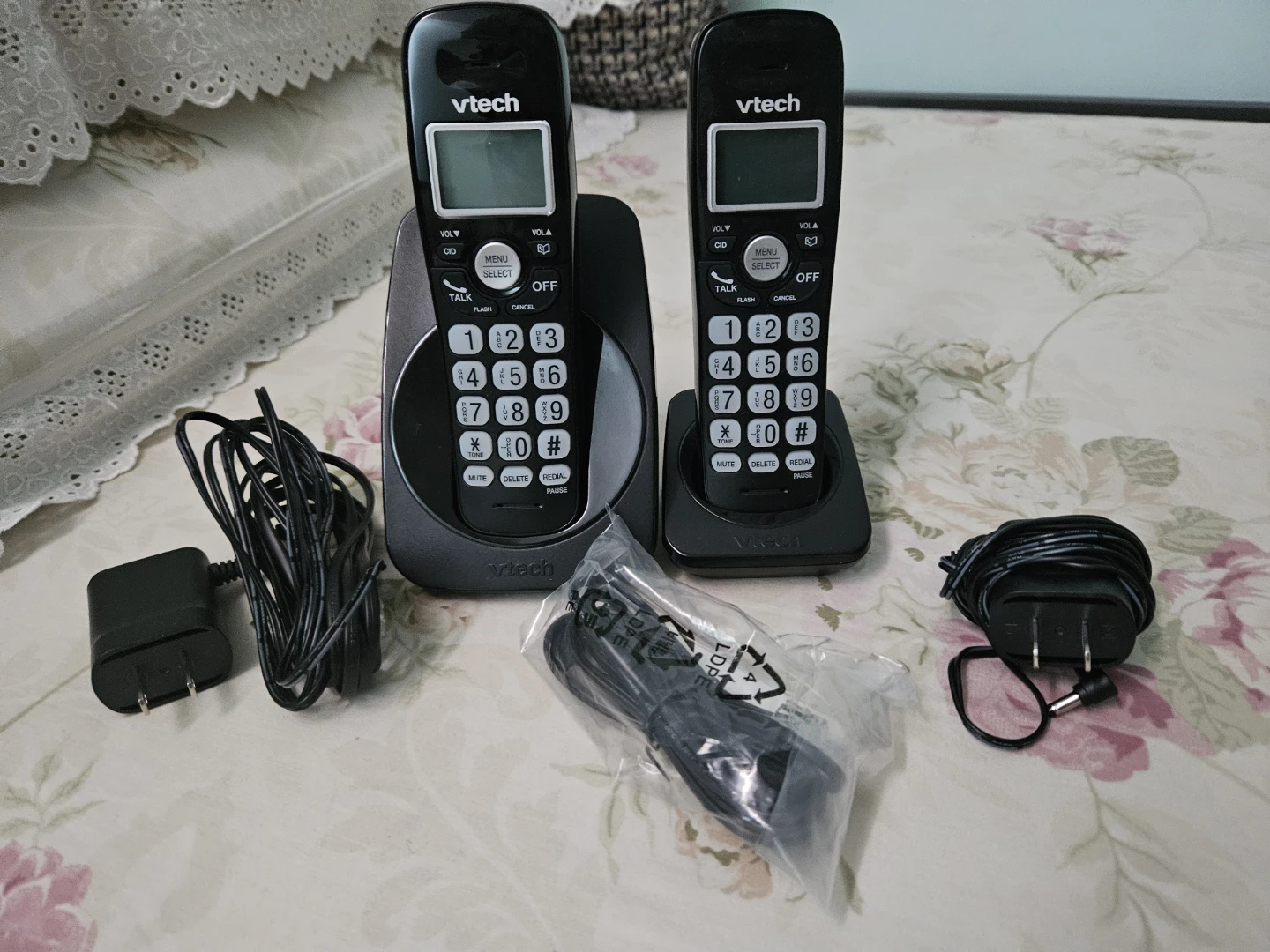 VTech Cordless Phone 2 Handsets