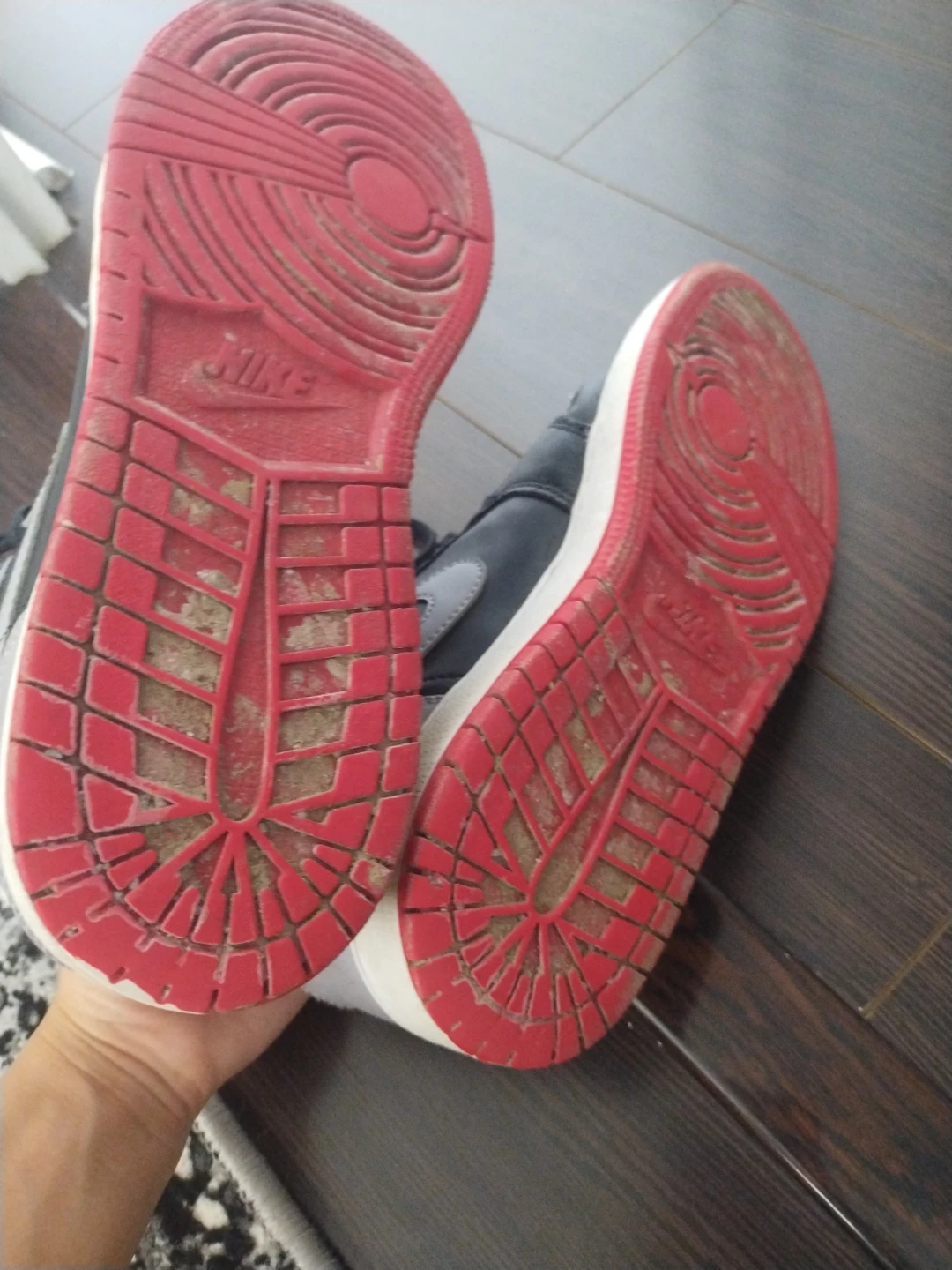 Air Jordan 1 Mid Sneakers - photo 5