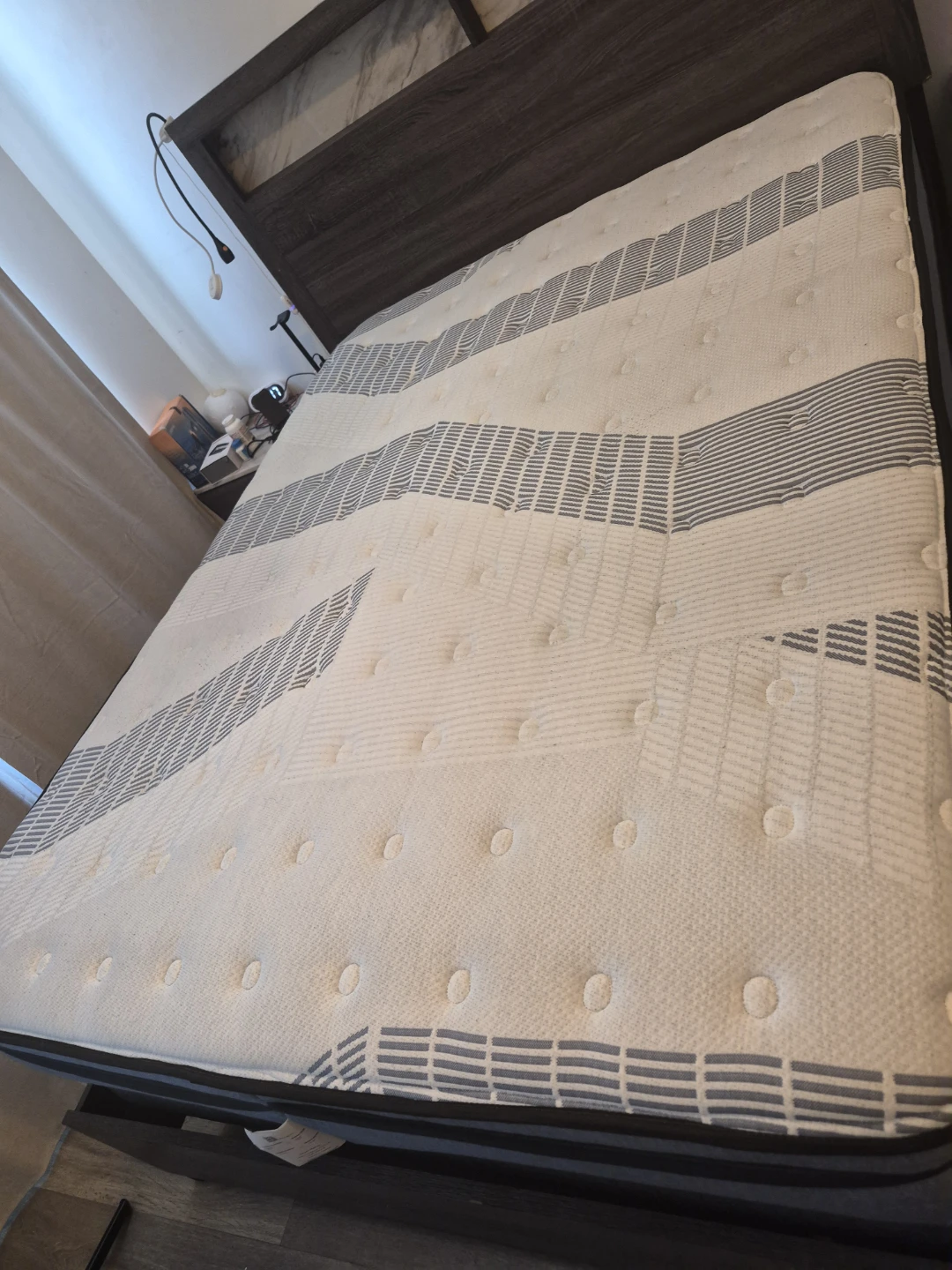 Furniture ( 5 piece  bedroom  set) moving  sale - photo 5