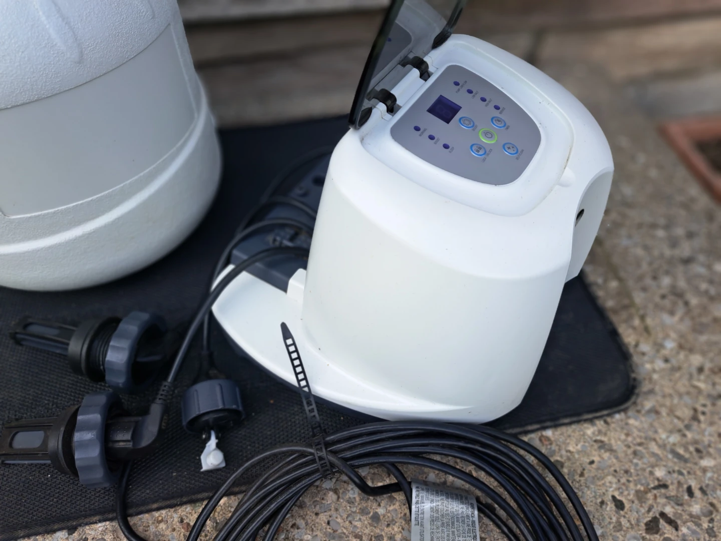 Pool Pump Set + - photo 3