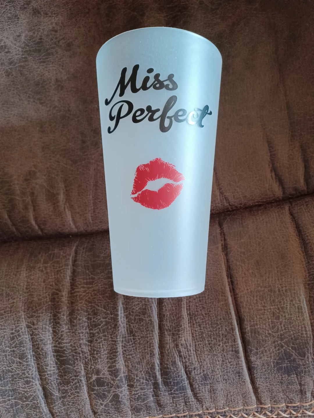 Miss Perfect frosted glass with lip print