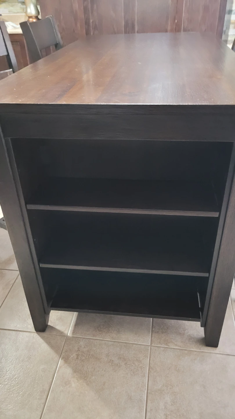 Counter height table for 4 with 4 high chairs. - photo 5