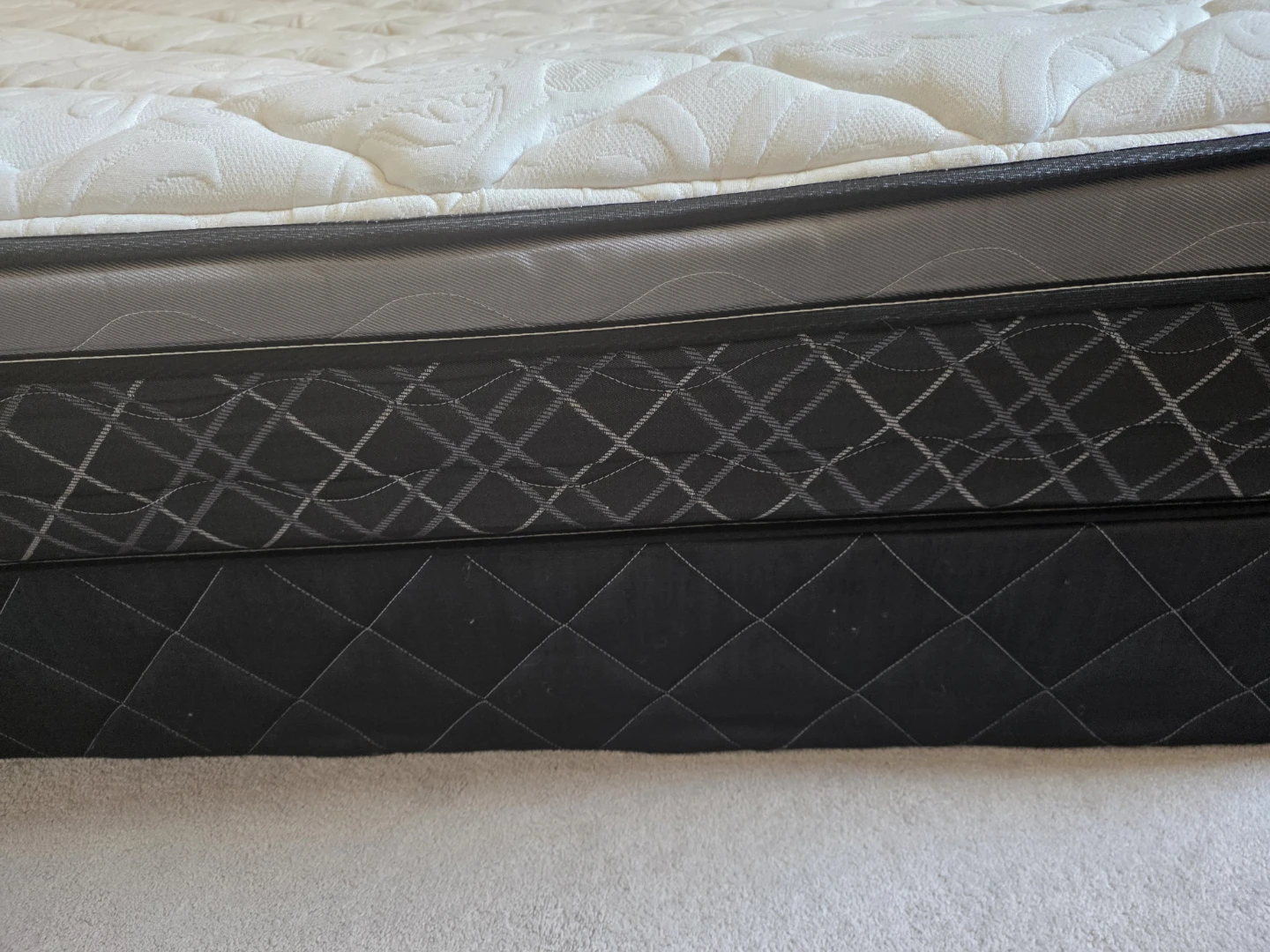 Mattress & Box (3 months old,  always use protector) - photo 4