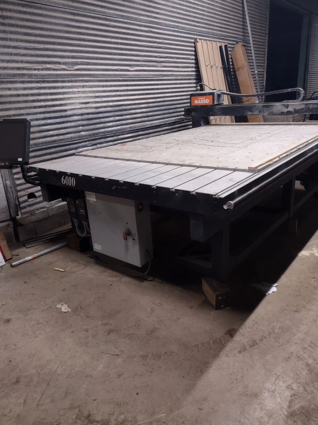 CNC ROUTER TABLE