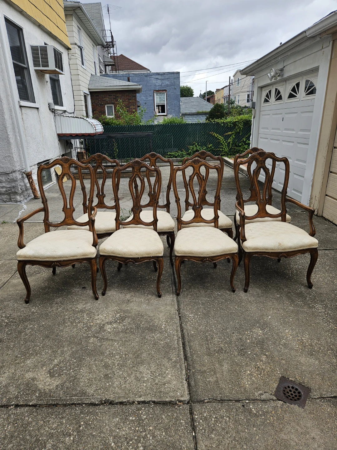 8 beautiful vintage louis XV style chairs
