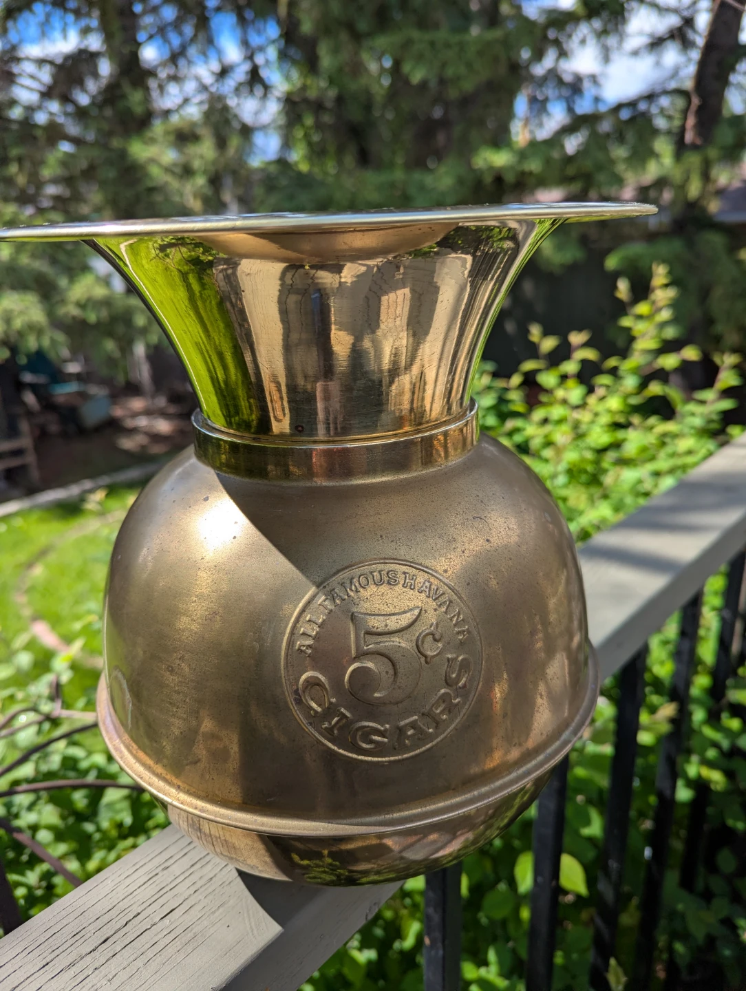 1960s Solid brass vase - photo 2