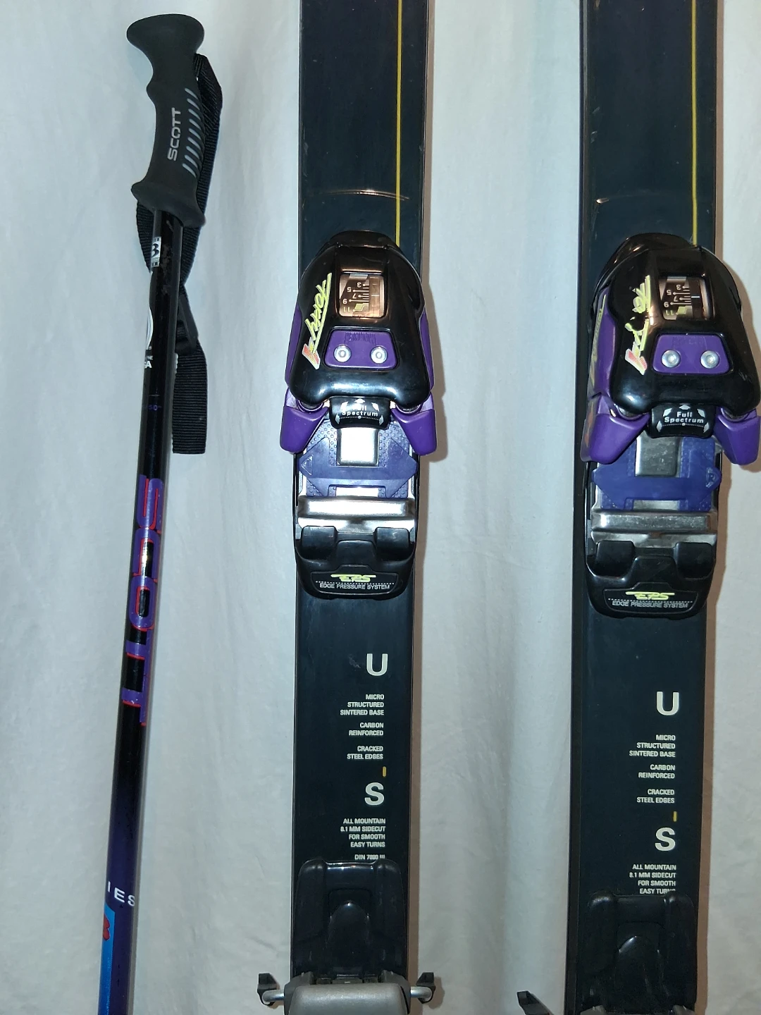 K2 Triaxial Skis with Scott Ski Poles - photo 4