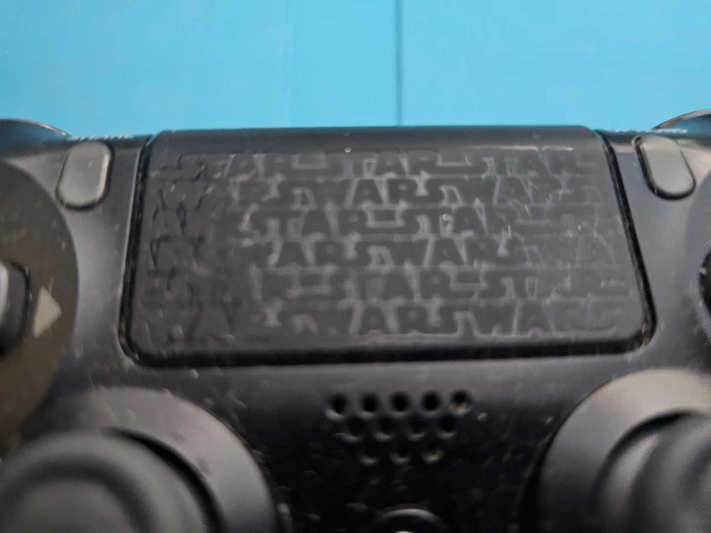 Ps4 Star Wars Special Edition Controller with charging cable - photo 5