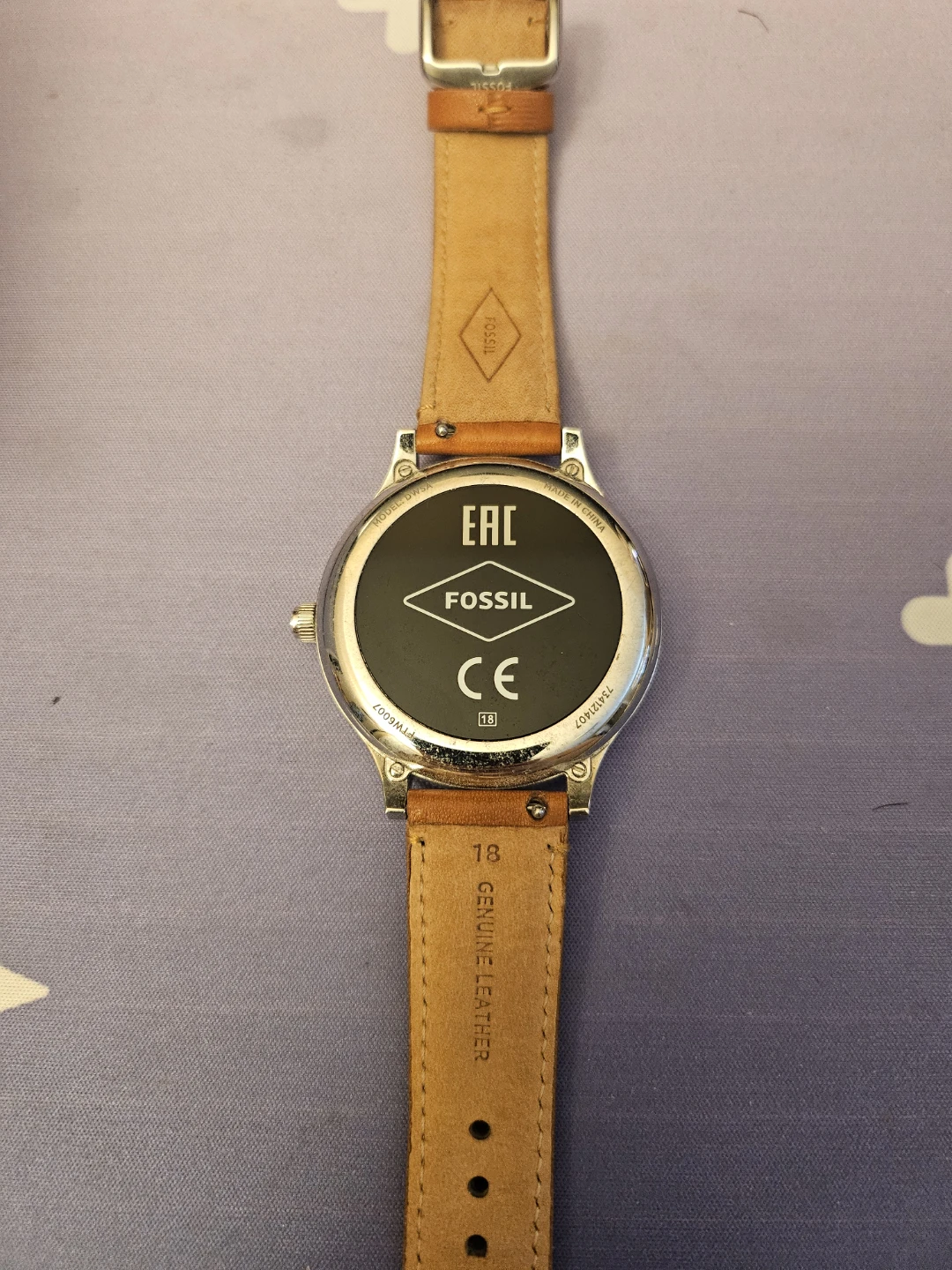 Smartwatch with brown leather strap - photo 2