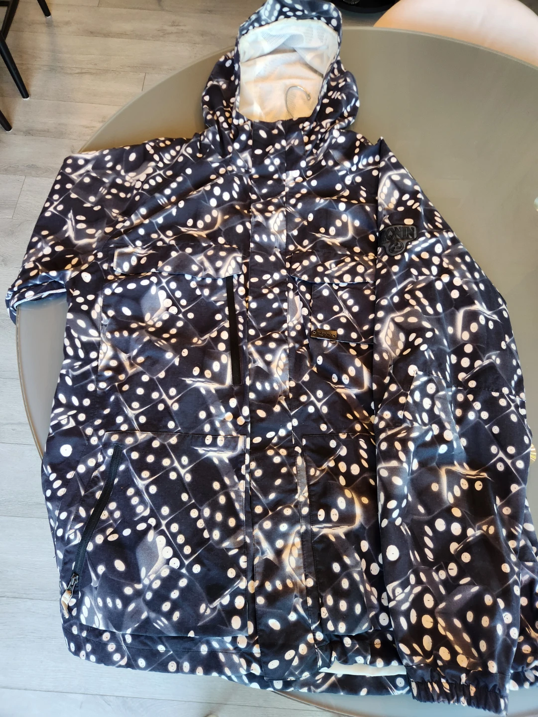Vintage Burton Ronin Dice Print Snowboard Jacket (Size XXL) -