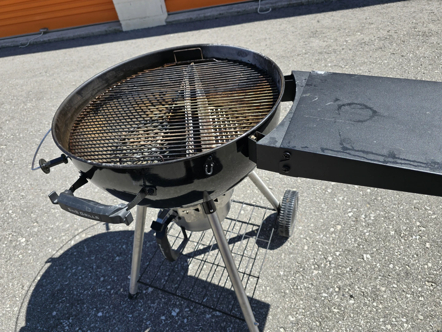 SNS Grills Kettle BBQ with Cover - photo 4