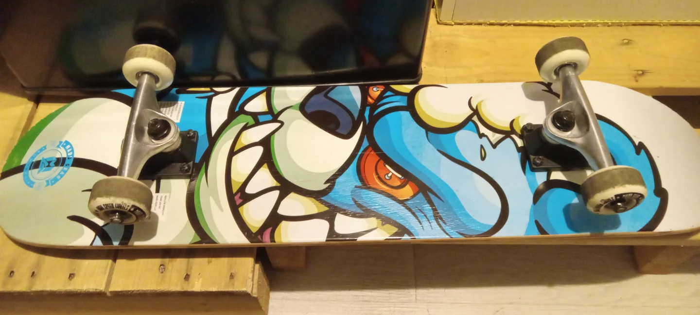 Madd Gear Skateboard - photo 2