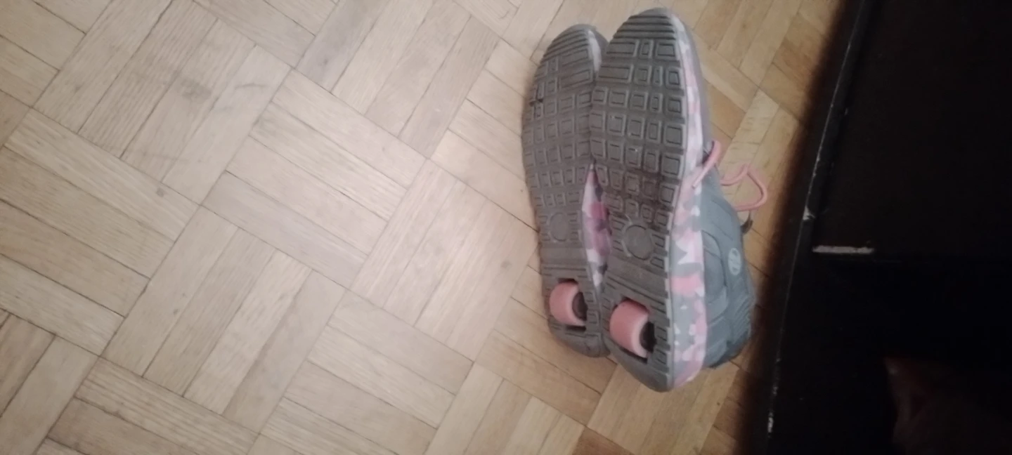 Grey Heelys with Pink Accents - photo 2