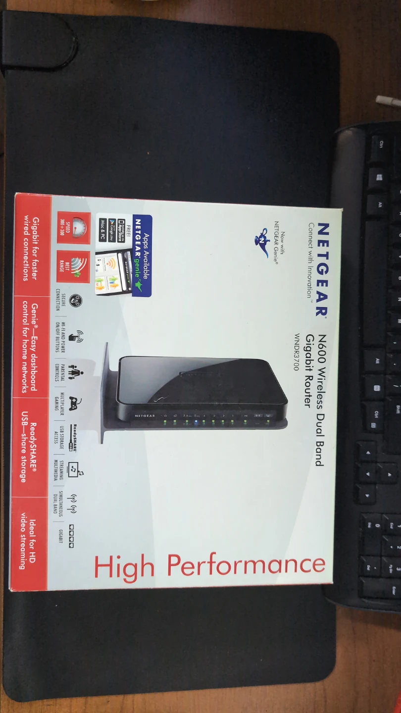 NETGEAR N600 Wireless Dual Band Gigabit Router WNDR2700