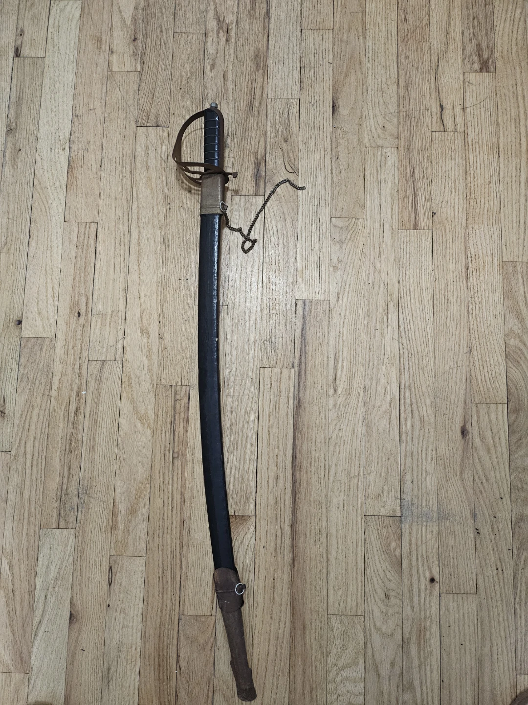 VINTAGE SWORD