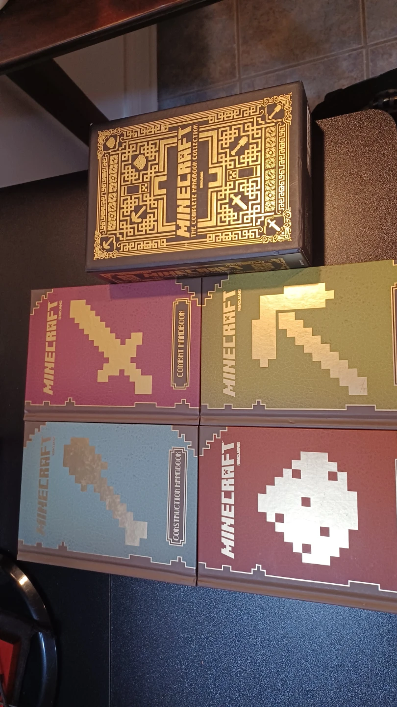 Minecraft The Complete Handbook Collection Box Set