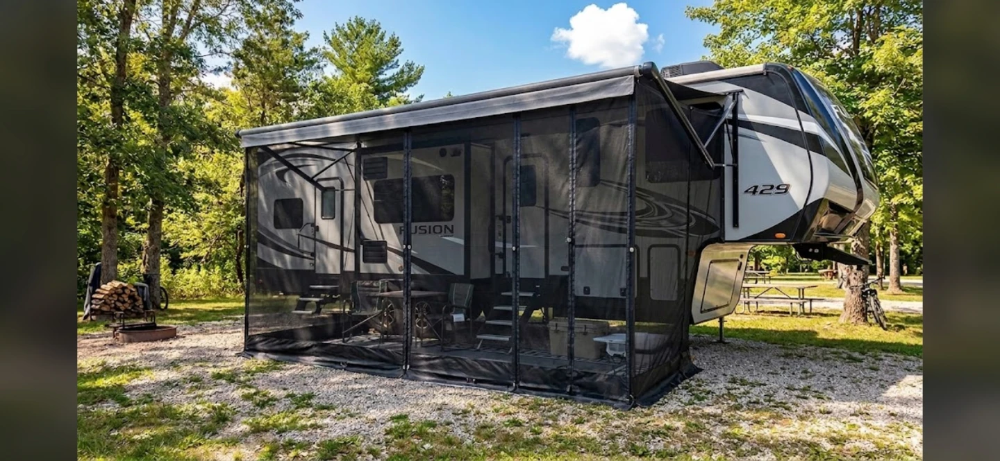 19ft RV/Toyhauler Screen Room Enclosure