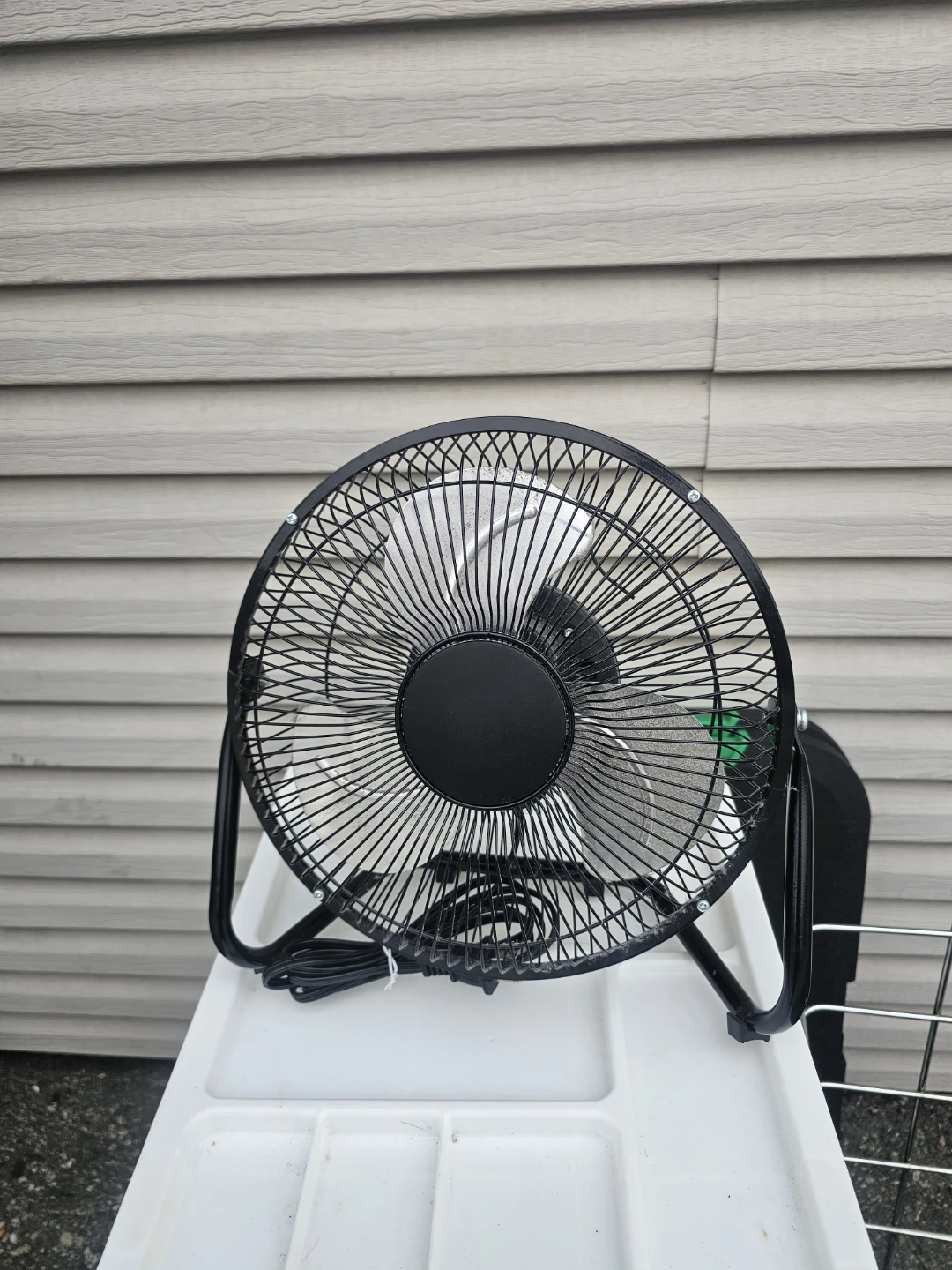 Black Metal Desk Fan