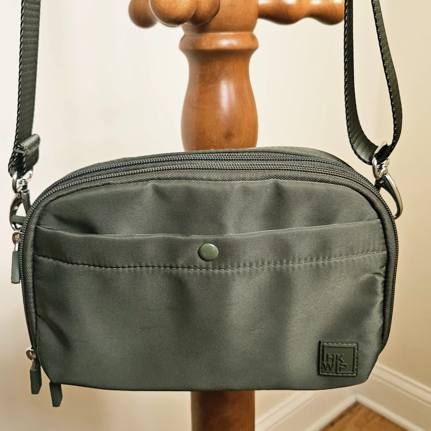 IHKWIP Green Crossbody Bag