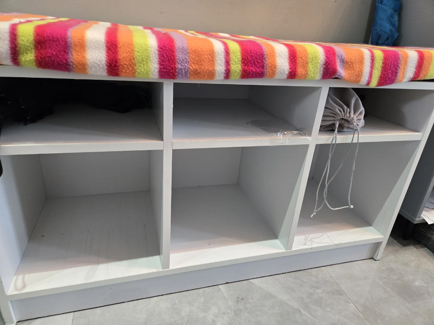 White Storage Bench with Striped Cushion - photo 2