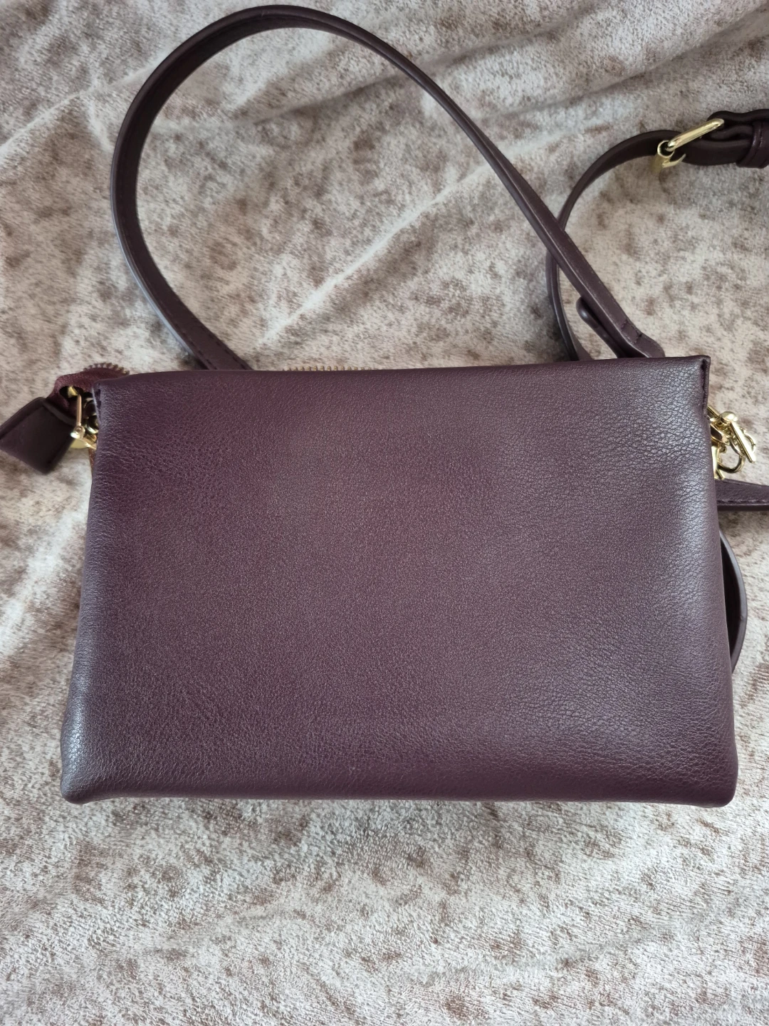Riona Cross Body Bag