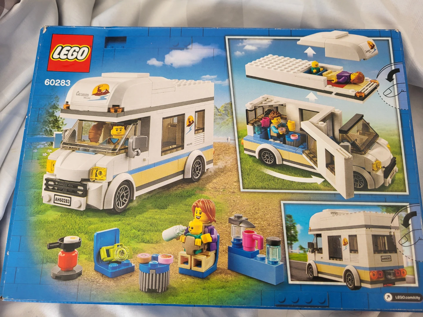 LEGO City Holiday Camper Van 60283 Building Toy - photo 3