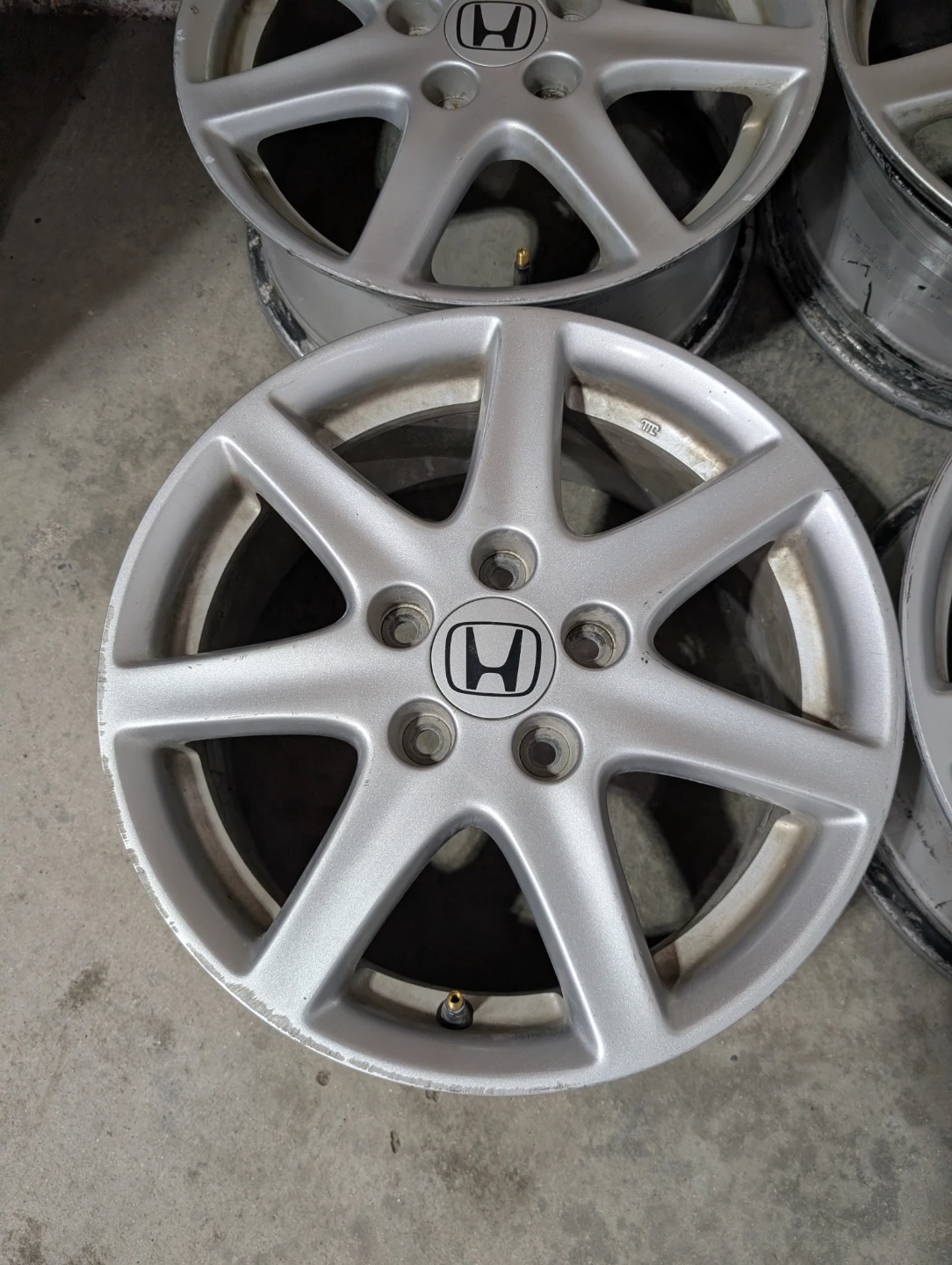 (4)-16 Inch Honda Civic Alloy Rims 5x114.3 - photo 3