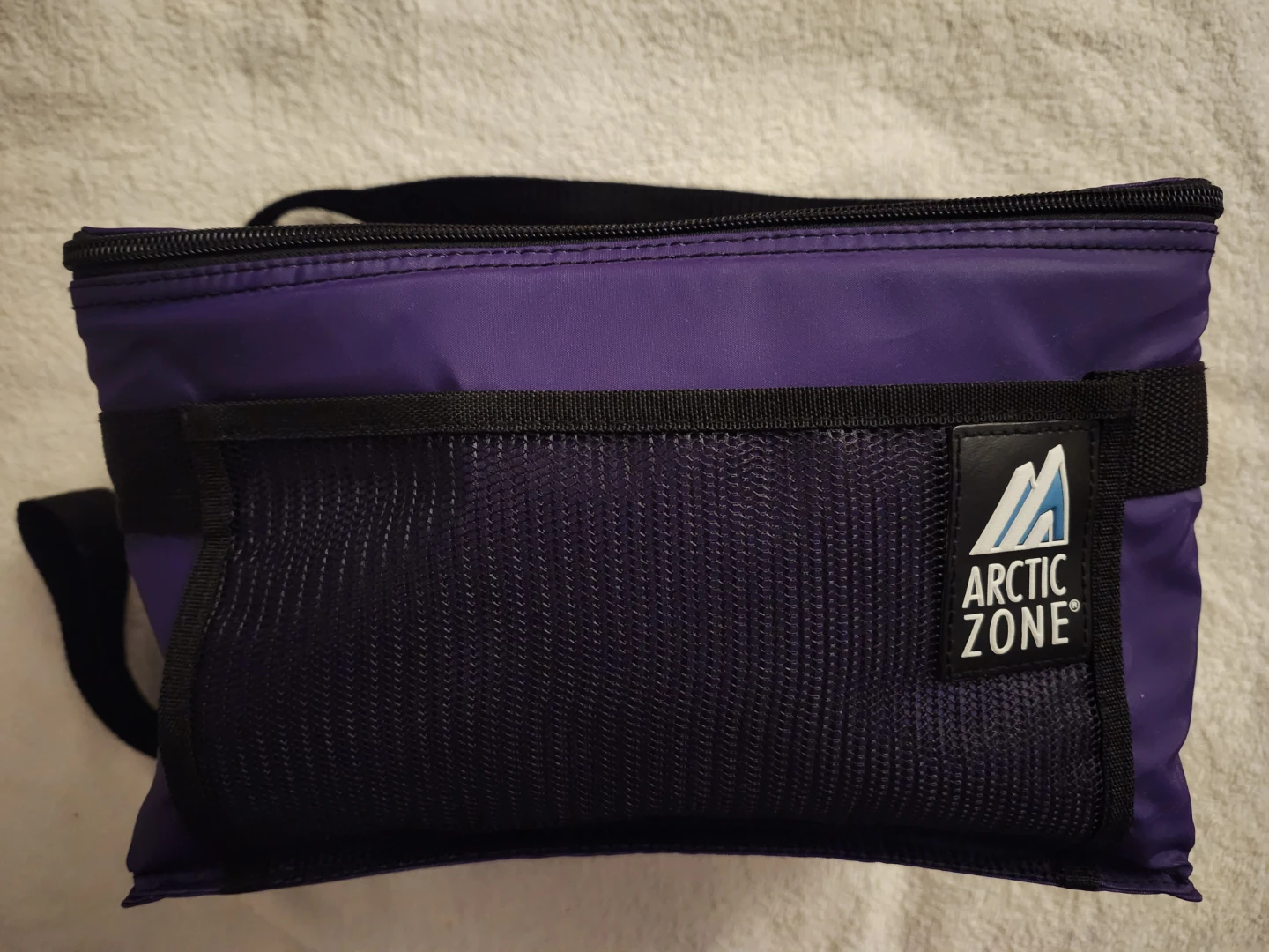 NEW COLLAPSABLE COOLER. PURPLE + BLACK. Fits 12 Cans, ice, lunch - photo 2