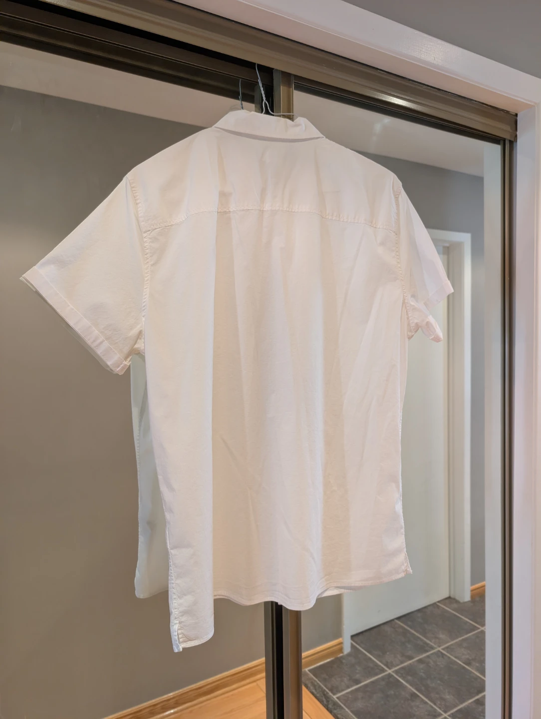 GAP Men's White Short Sleeve Button-Up Shirt - Size L - photo 2