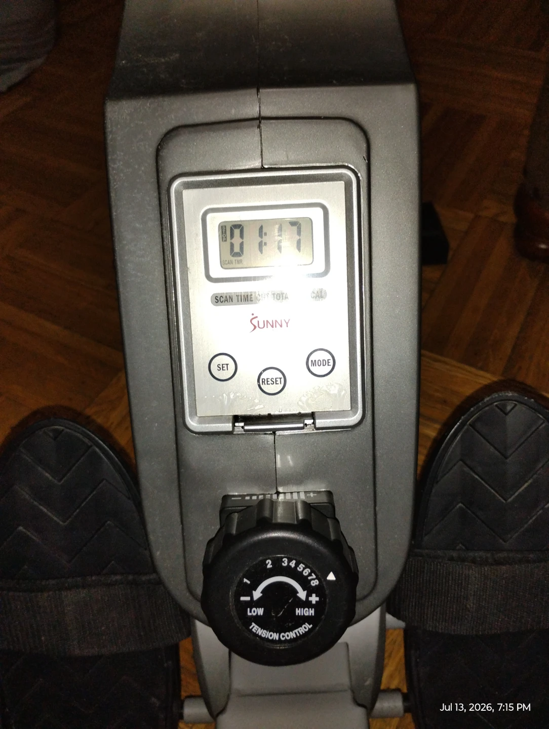 Sunny Health & Fitness Rower - photo 3