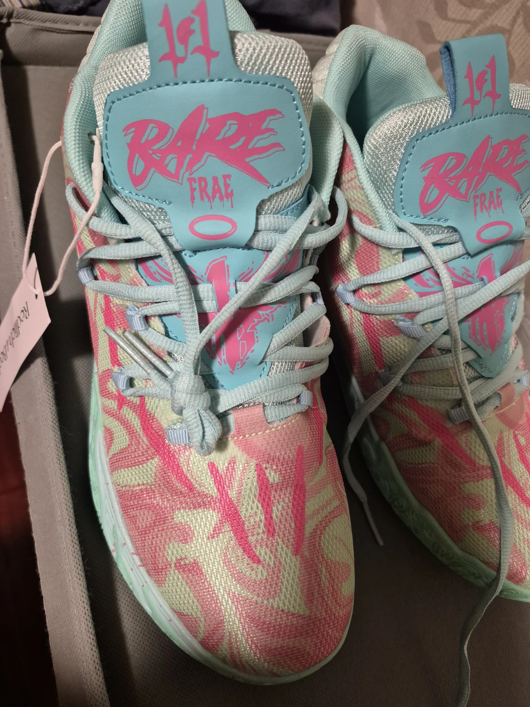 Unisex running shoes in size 8.5.