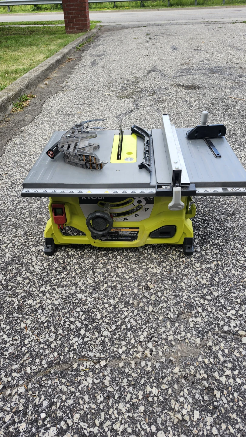 Bench Saw