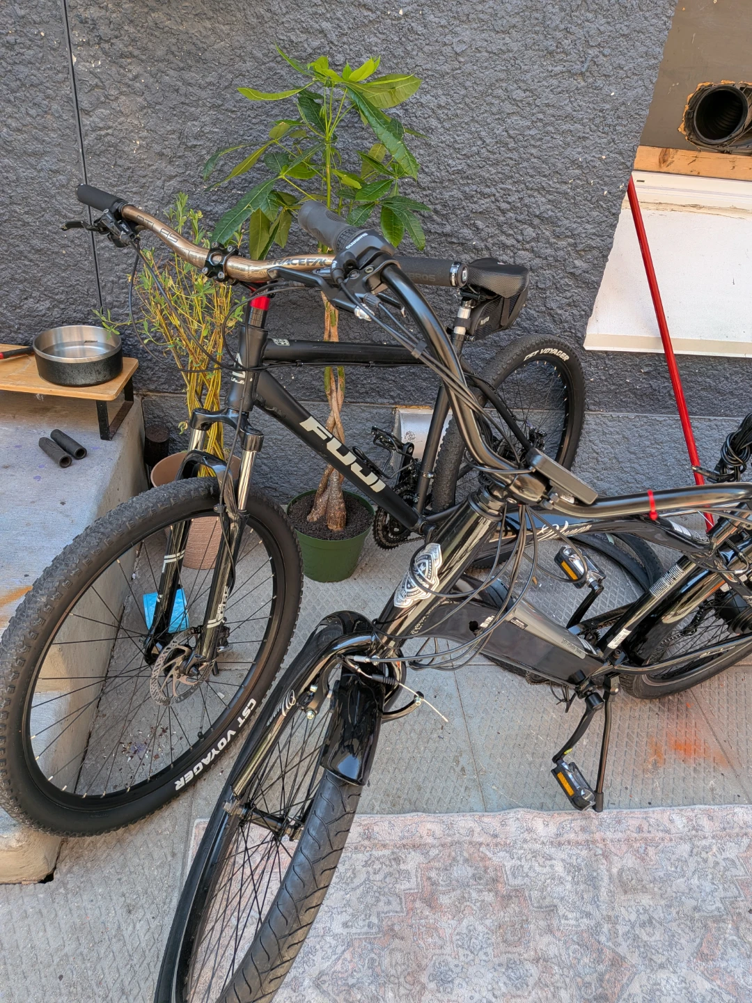 Hyper e-bike - photo 3