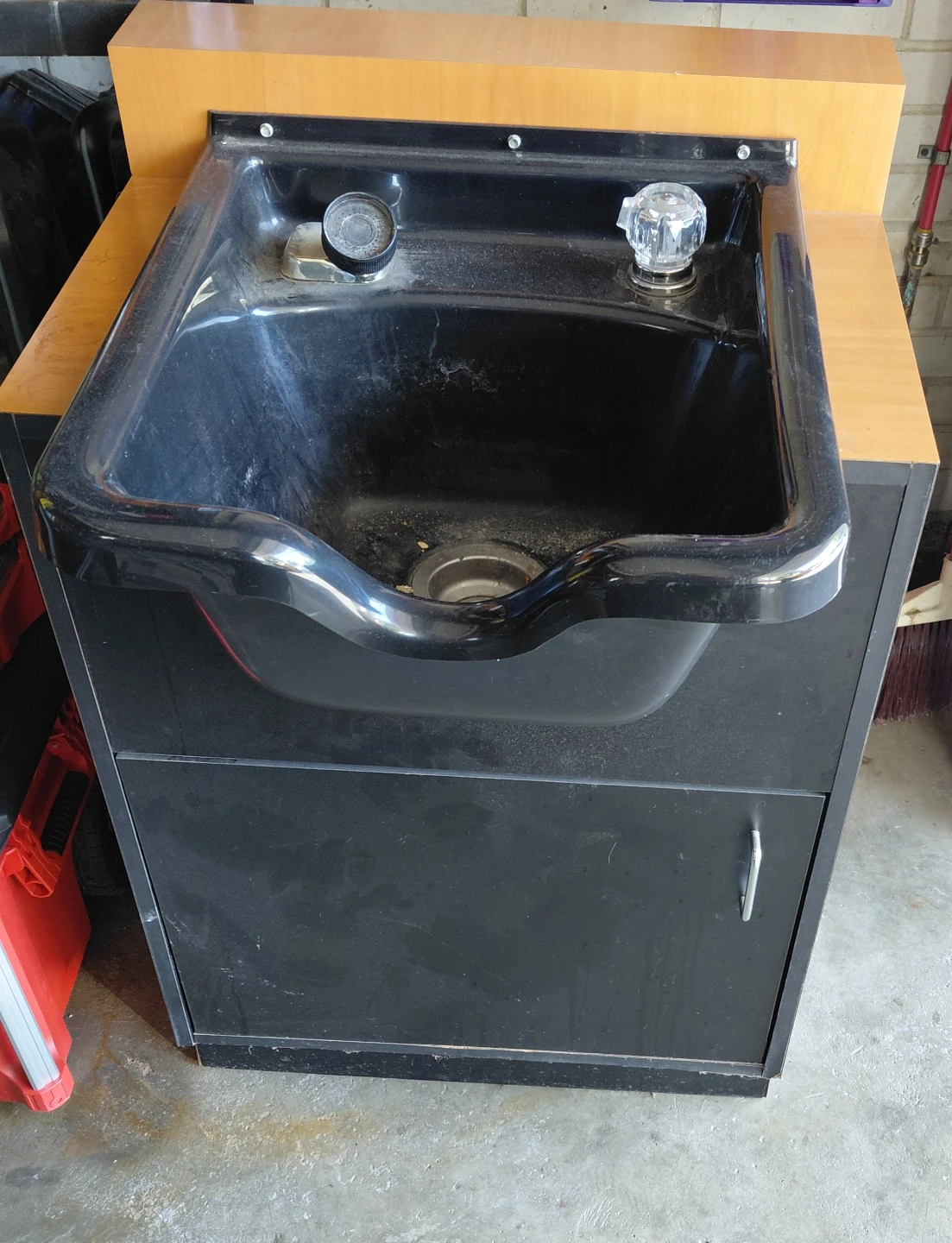 Black Salon Chair and Sink Station