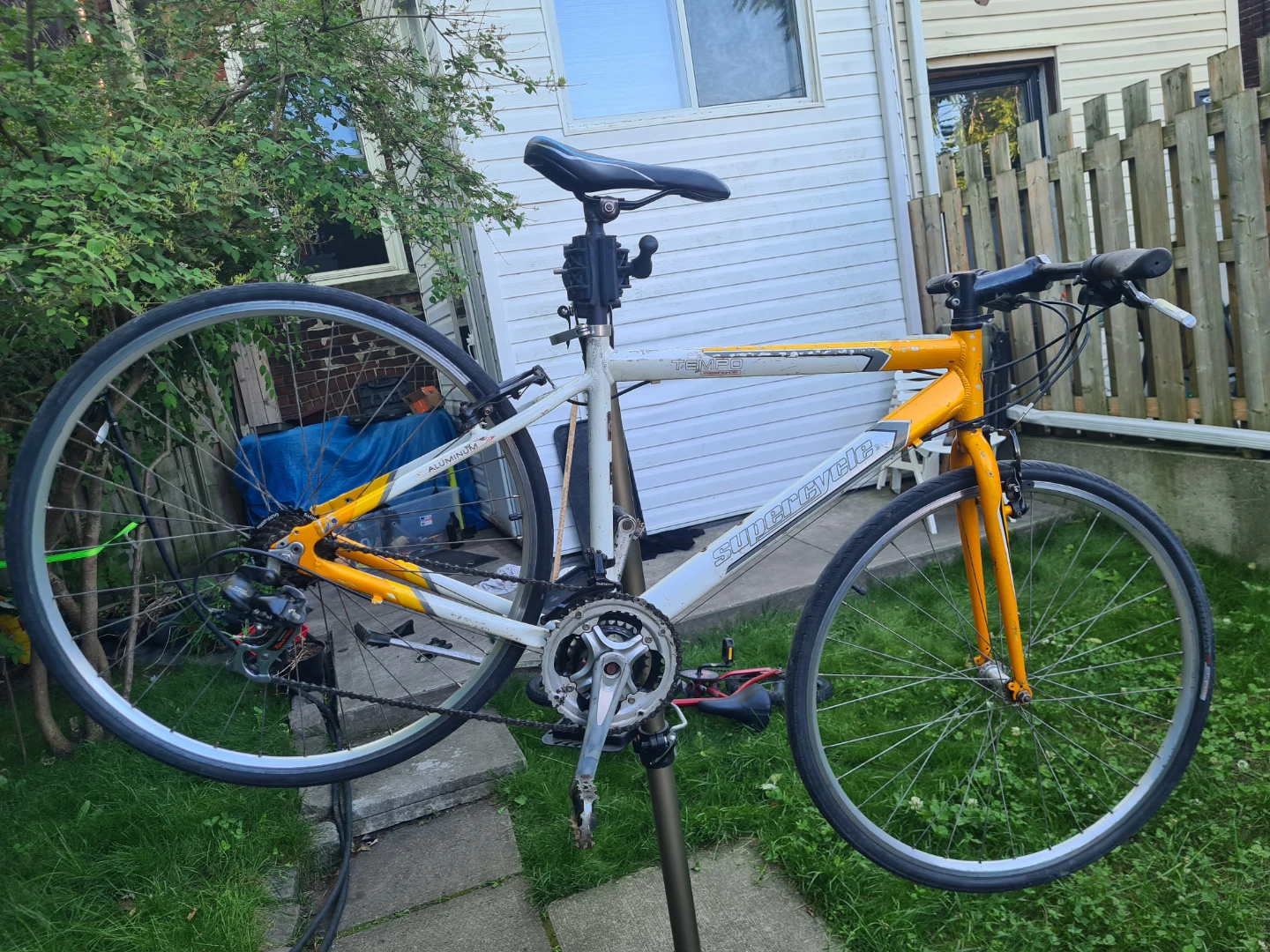 Aluminum hybrid bike Frame - 18"