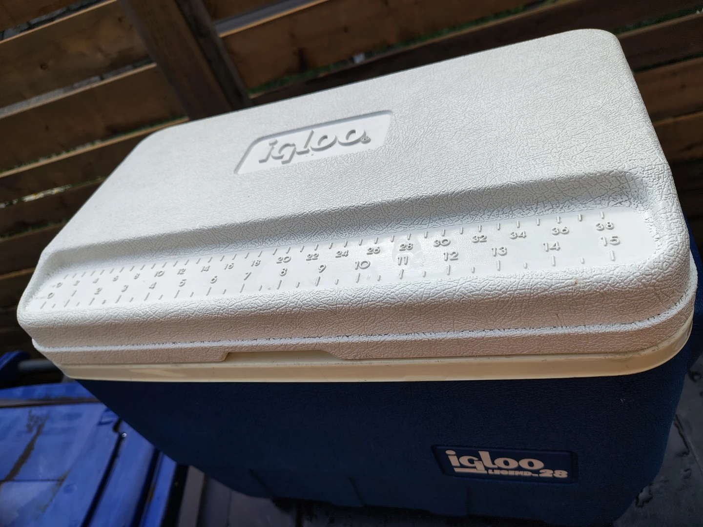 28 qt Vintage Igloo LEGEND Compact Fishing 🦦🎣 Cooler - photo 2