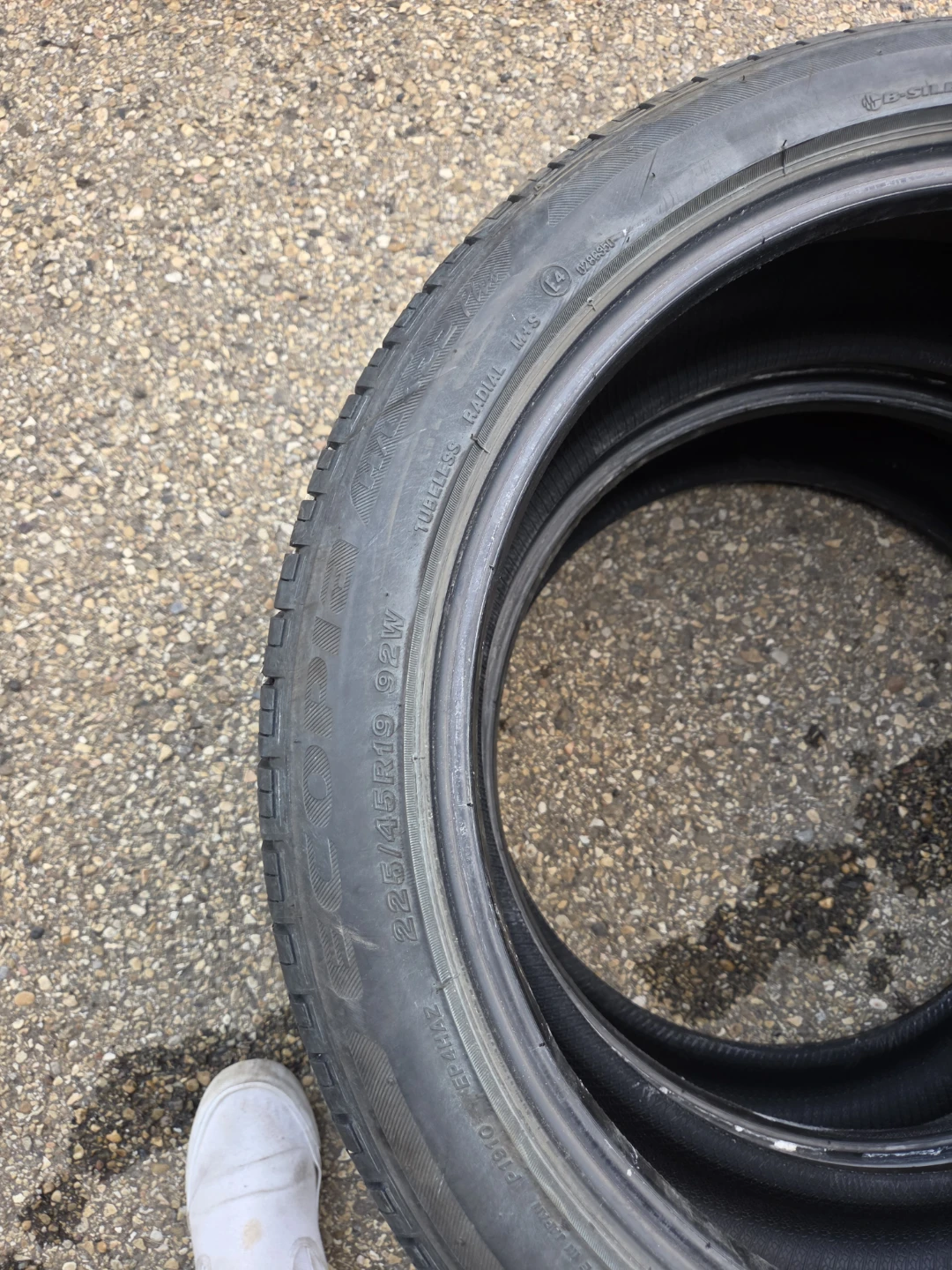 Ecopia 225/45R19 92W Tires - photo 3