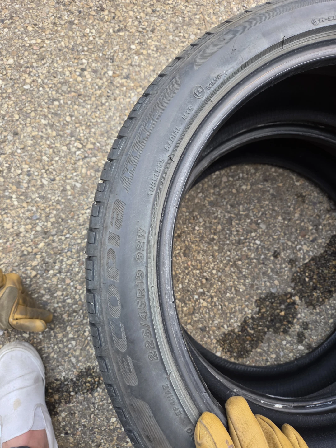 Ecopia 225/45R19 92W Tires - photo 5