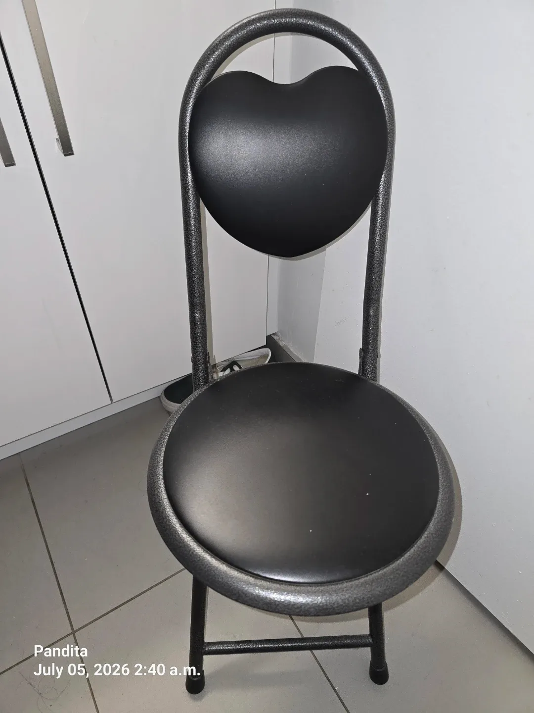 Black Folding Chair with Heart Back - photo 2