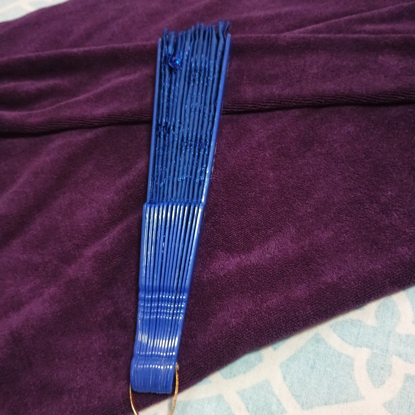 Blue Lace Fan with Gold Accents - photo 4