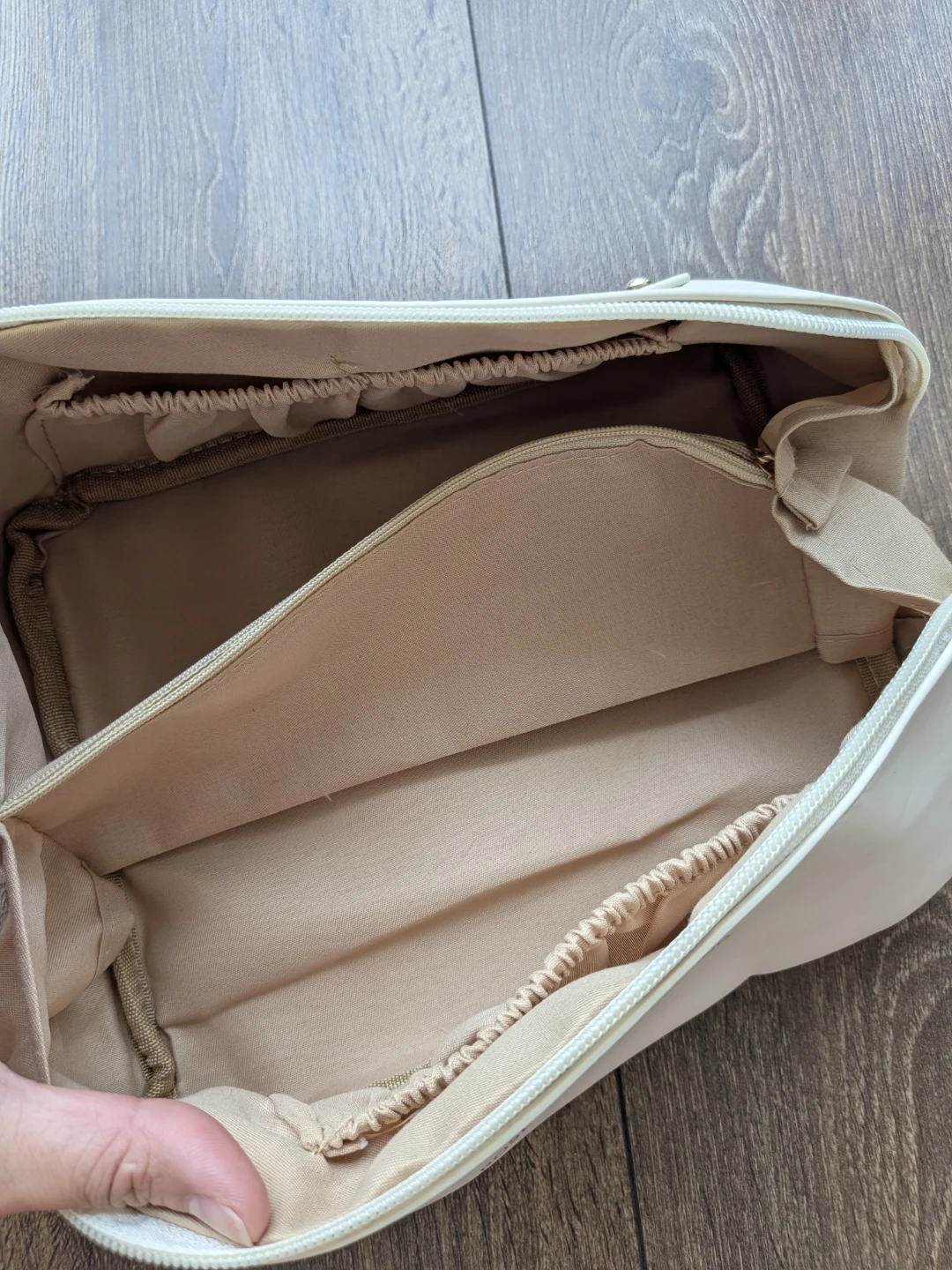 Rose of No Man's Land Cosmetic Bag - brand new - photo 2