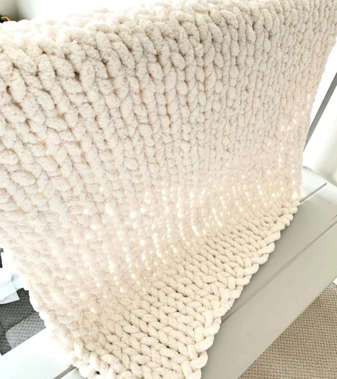 NEW XL Chunky Knit Chenille Blanket | Handmade Throw | White - photo 3