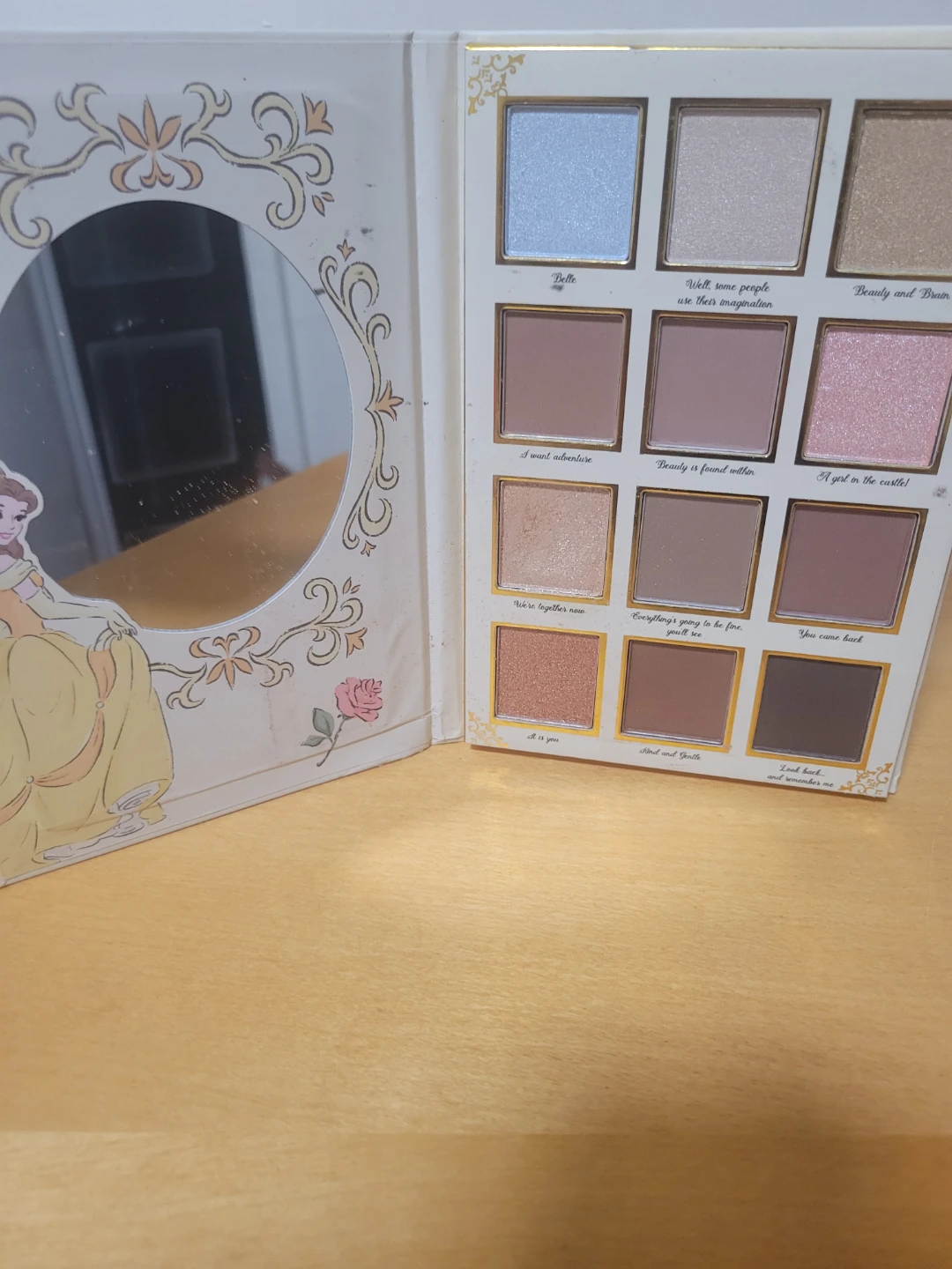 Disney Princess Belle Eyeshadow Palette - photo 2