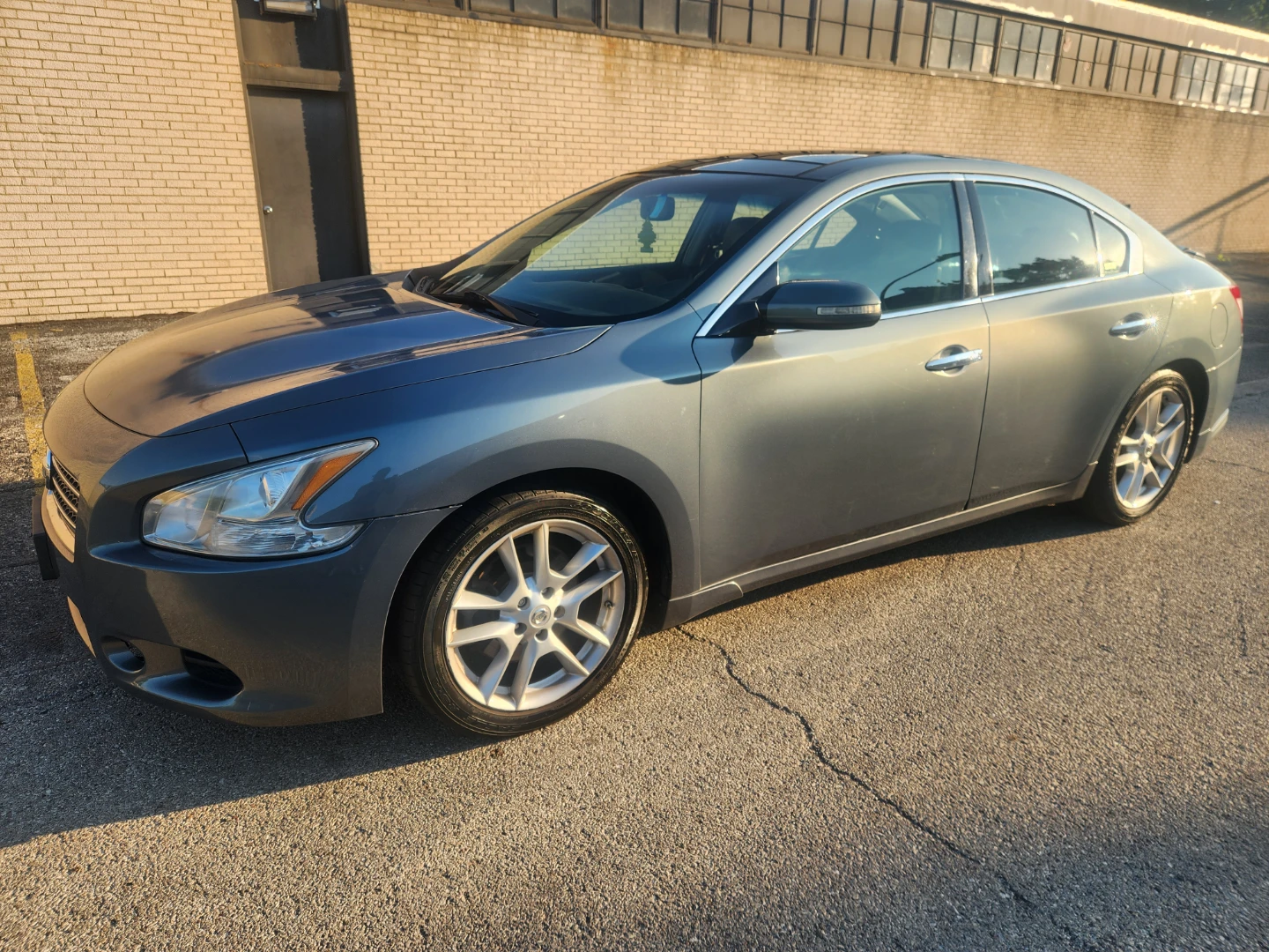 2010 Nissan Maxima S - photo 2