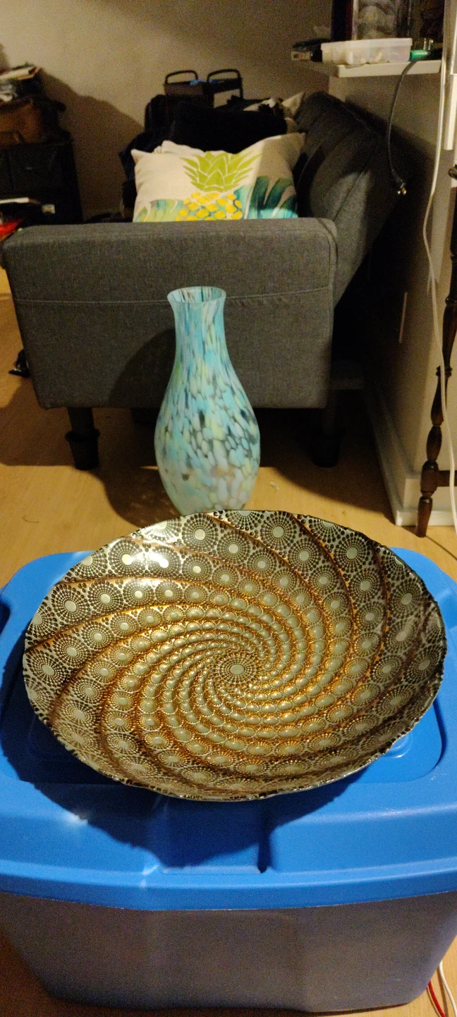 Decorative Swirl Bowl