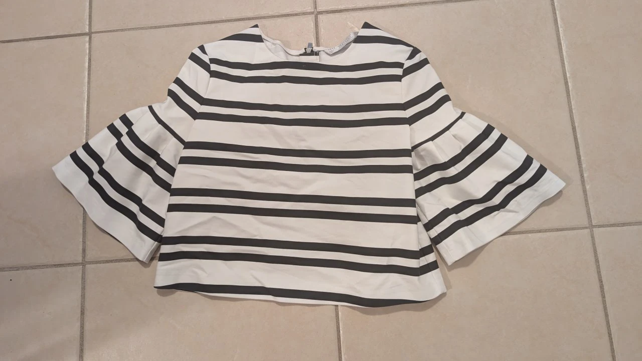 Zara trafaluc Women's  Striped Bell Sleeve Top - photo 3