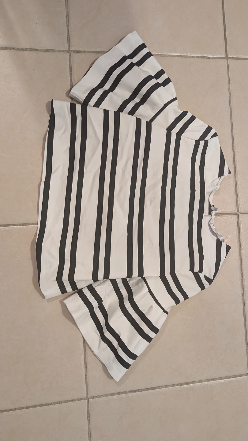 Zara trafaluc Women's  Striped Bell Sleeve Top - photo 4